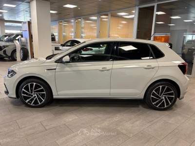 Volkswagen Polo 1.0 benzina  95cv. 5 porte  R-Line , Km 47.000 Grigio usata Alba