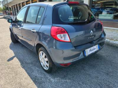 Renault Clio TENUTA MOLTO BENE, NON FUMATORE Blu/Azzurro usata MAZZANO