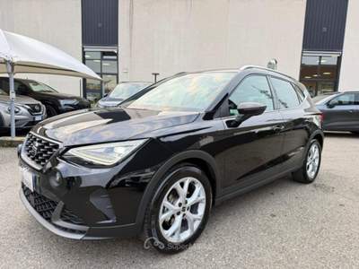 Seat Arona 1.0 EcoTSI FR LED - PDC POST. - ACC - 17 Nero usata Imola