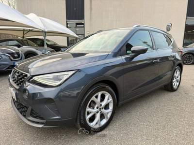 Seat Arona 1.0 EcoTSI FR LED - PDC POST. - ACC - 17 Grigio usata Imola