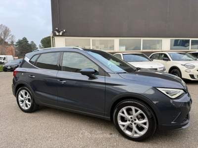 Seat Arona 1.0 EcoTSI FR LED - PDC POST. - ACC - 17 Grigio usata Imola