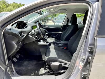 Peugeot 308 SW 1.6 HDI 120CV 6M 2016 Grigio usata Potenza