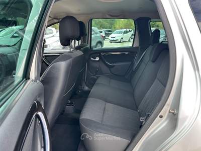 Dacia Duster 1.5 dci 110cv 6m 4x4 KM 144000 Grigio usata Potenza