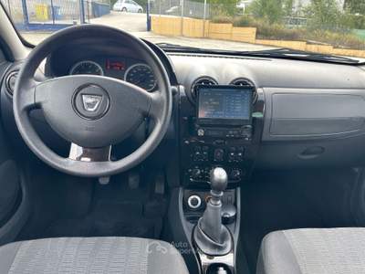 Dacia Duster 1.5 dci 110cv 6m 4x4 KM 144000 Grigio usata Potenza