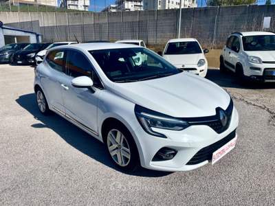 Renault Clio 1.5 Blue dCi 85 CV 5p Intens 2020 Bianco usata Potenza