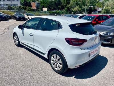 Renault Clio 1.5 dCi 85 CV 6M 5 porte KM 99000 Bianco usata Potenza