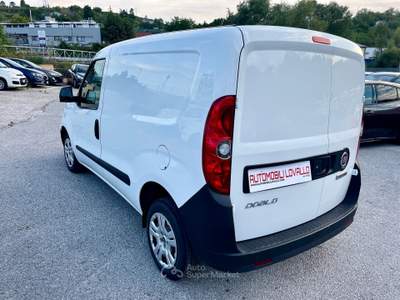 Fiat Doblò Doblo 1.6 MJT 105CV PC-TN 3posti 12-2021 Bianco usata Potenza