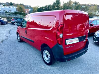 Fiat Doblò Doblo MAXI 1.6 MJT 120CV 6M IM.2021 Rosso usata Potenza