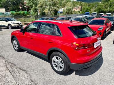 Audi Q3 2.0 TDI 150CV S tronic 2021 Rosso usata Potenza