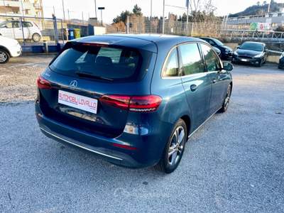 Mercedes-Benz Classe B B 180 d 1.5 DCI 115CV Aut. Executive 2019 Blu/Azzurro usata Potenza