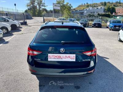 Skoda Superb SW 2.0 TDI 150 CV Executive Blu/Azzurro usata Potenza