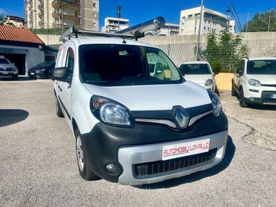 Renault Kangoo 1.5 DCI 115CV 6M KANGOO MAXI SCAFFALATURA Bianco usata Potenza