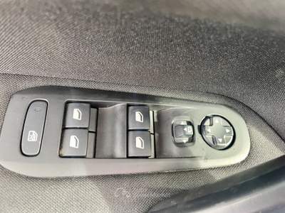 Peugeot 308 1.5 HDi 100CV 6M 12-2019 Blu/Azzurro usata Potenza