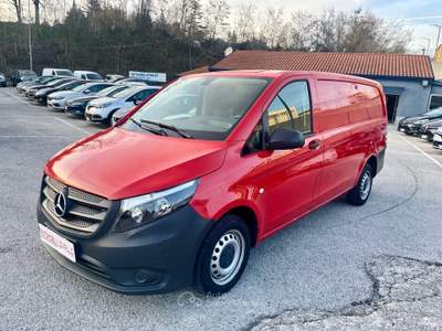 Mercedes-Benz Vito VITO 111 CDI PC-SL Long km 98000 Rosso usata Potenza