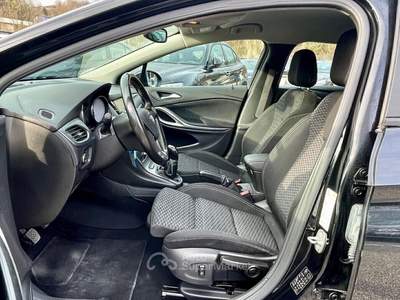 Opel Astra SW 1.6 CDTi 110CV 6m NAVI 2018 Nero usata Potenza