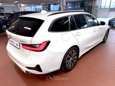 BMW Serie 3 320d d Touring MHEV Auto. M-Sport Bianco usata Cinisello Balsamo