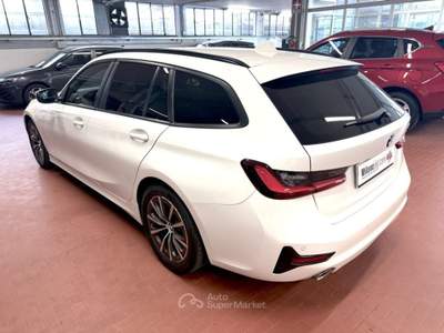 BMW Serie 3 320d d Touring MHEV Auto. M-Sport Bianco usata Cinisello Balsamo