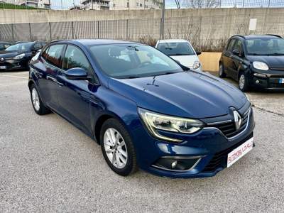 Renault Mégane Megane 1.5 dCi 110 CV 6M NAVI Blu/Azzurro usata Potenza