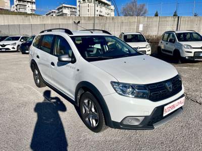 Dacia Logan MCV Stepway 1.5 dCi 90CV NAVI Bianco usata Potenza