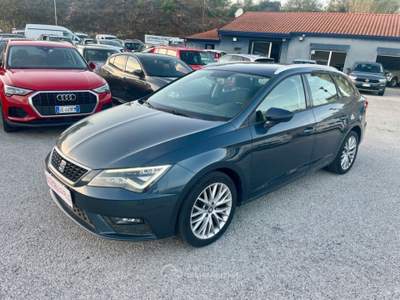 Seat Leon 1.6 TDI 115cv ST BIXENO-NAVI 2020 Grigio usata Potenza