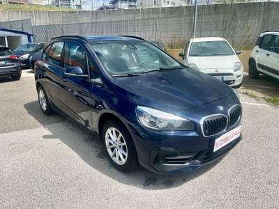 BMW Serie 2 Active Tourer 218d Tourer 218d xDrive 6M 4X4 im.2019 Blu/Azzurro usata Potenza