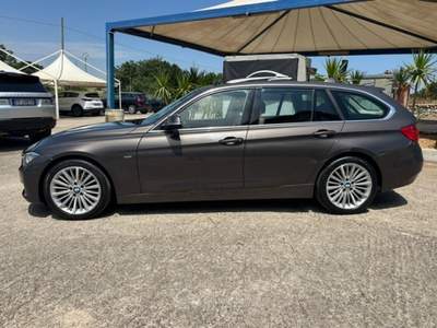 BMW Serie 3 320d Touring Luxury Aut. Grigio usata Santeramo in Colle
