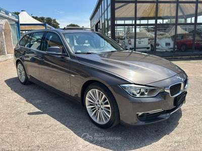 BMW Serie 3 320d Touring Luxury Aut. Grigio usata Santeramo in Colle