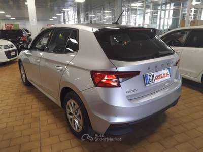 Skoda Fabia 1.0 TSI EVO 95 CV Ambition LED Argento usata Vigevano