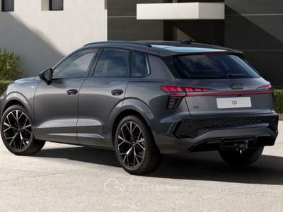 Audi Q3 TFSI 110 kW S tronic S Line Edition Grigio usata Rho