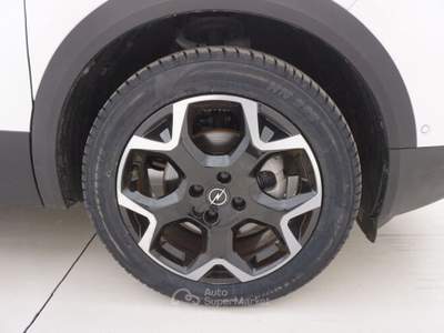 Opel Mokka-e Miglior prezzo garantito e consegna in pochi giorni Bianco usata Reggio nell'Emilia