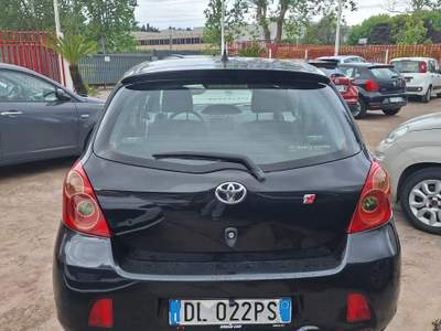 Toyota Yaris OTTIME CONDIZIONI SEMPRE TAGLIANDATA Nero usata Aprilia