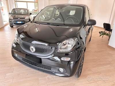Smart ForFour 70 1.0 Passion usata Guidonia