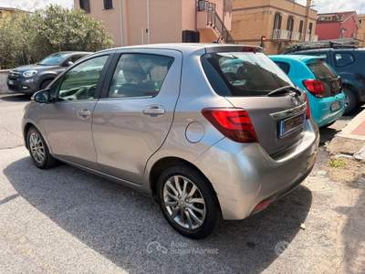 Toyota Yaris 5 porte Lounge usata Guidonia