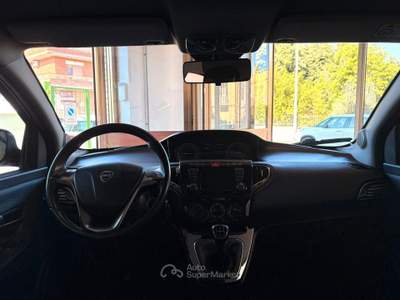 Lancia Ypsilon 5 porte GPL Ecochic Gold usata Guidonia