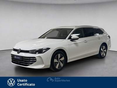 Volkswagen Passat 1.5 etsi act business 150cv dsg Bianco usata Vicenza