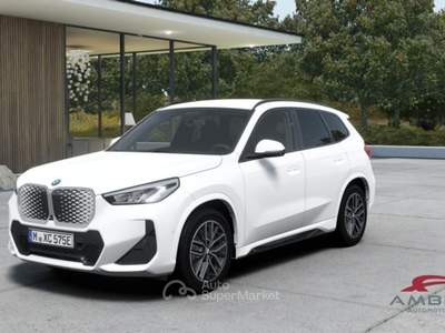 BMW iX1 eDrive20 Msport Package Bianco usata Corciano
