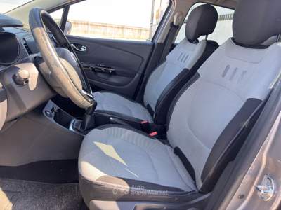 Renault Captur 1.5 dci 90cv Grigio usata Santa Maria la Carità