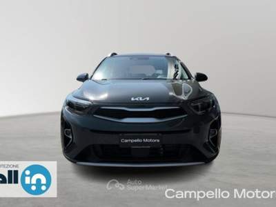 Kia Stonic Stonic 1.0 T-GDi 100cv MHEV iMT Urban Grigio usata Venezia