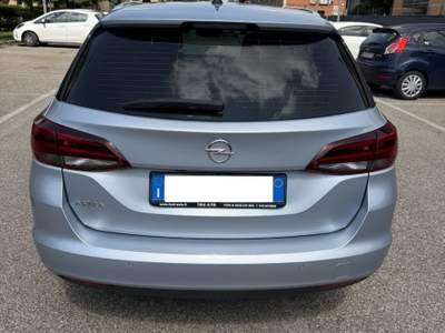 Opel Astra Opel Astra Sports Tourer 1.5 dci - NEOP. - NAV. - 12 MESI DI GAR usata ARGELATO