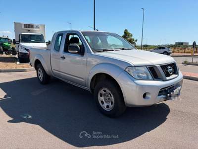 Nissan Navara 2.5 dCi 2 porte King Cab WoRK Grigio usata Sassari