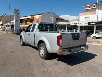 Nissan Navara 2.5 dCi 2 porte King Cab WoRK Grigio usata Sassari