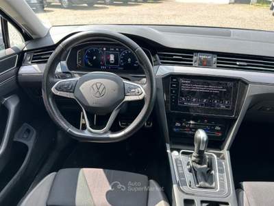 Volkswagen Passat 2.0 TDI 200 CV 4MOTION DSG Nero usata Garbagnate Monastero