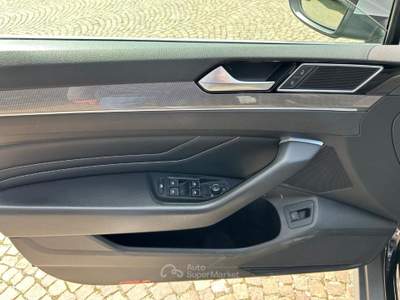 Volkswagen Passat 2.0 TDI 200 CV 4MOTION DSG Nero usata Garbagnate Monastero
