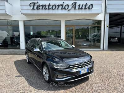 Volkswagen Passat 2.0 TDI 200 CV 4MOTION DSG Nero usata Garbagnate Monastero