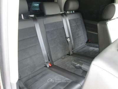 Volkswagen Multivan 2017 Volkswagen T6 Multivan 2.0 TDI Comfort E6 NAVI Nero usata Coazze