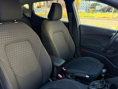 Ford Fiesta Fiesta 1.0 EcoBoost Hybrid 125 CV 5 porte Titanium Argento usata Altamura