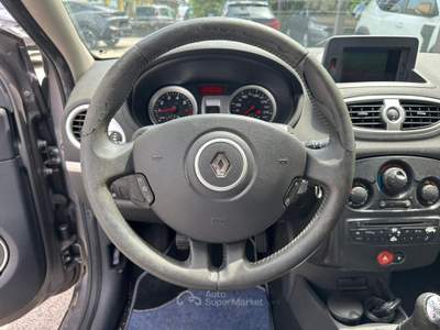 Renault Clio CLIO 1.2 16V 5P DYNAMIQUE*unipro* Grigio usata Aprilia