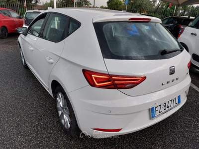 Seat Leon 1.5 TGI 5p. Style METANO fatturabile legge 104 Bianco usata Tivoli