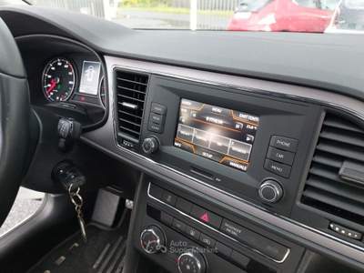 Seat Leon 1.5 TGI 5p. Style METANO fatturabile legge 104 Bianco usata Tivoli