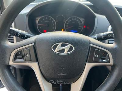Hyundai i20 HYUNDAI I20 1.2 5p. PRONTA CONSEGNA FINANZIABILE  Grigio usata Somma Vesuviana